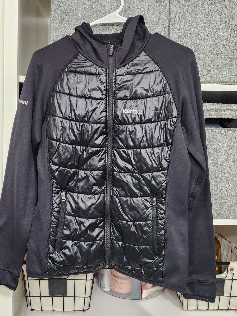 Marmot Women's Black Lightweight Quilted Hybrid Jacket, Med.
